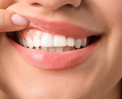 Parodontologia: Come mantenere sane le tue gengive